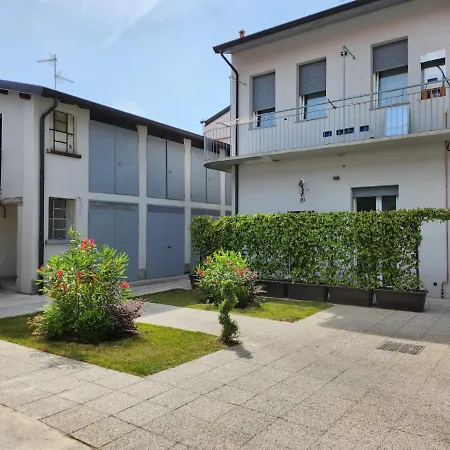 Caprotti 6 Apartman
