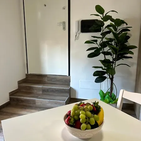Caprotti 6 Apartment