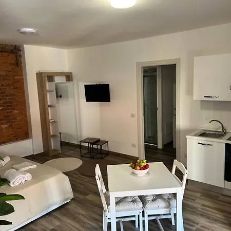 Caprotti 6 Apartment